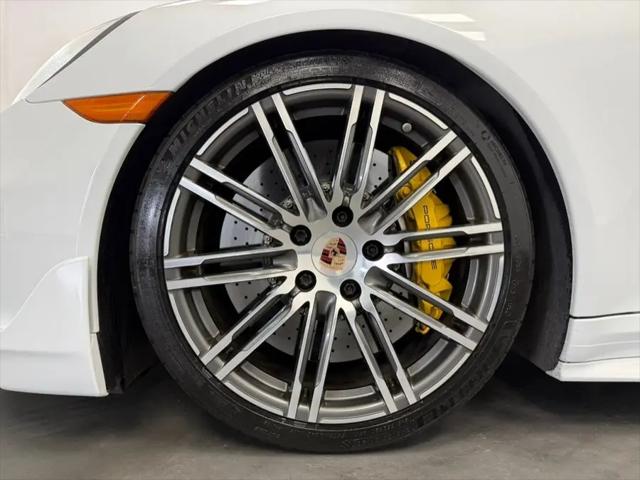 2015 Porsche 911 Turbo S
