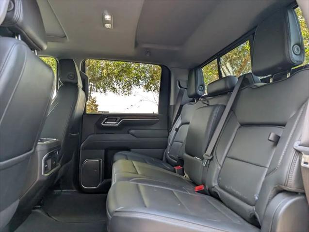 2024 GMC Sierra 2500HD 4WD Crew Cab Standard Bed Denali