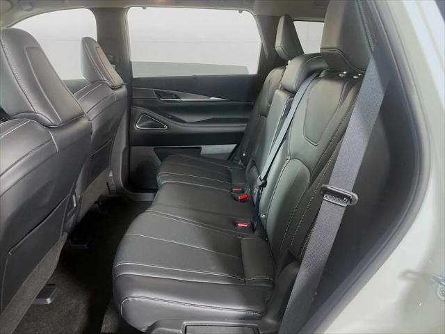 2025 INFINITI QX60 LUXE AWD
