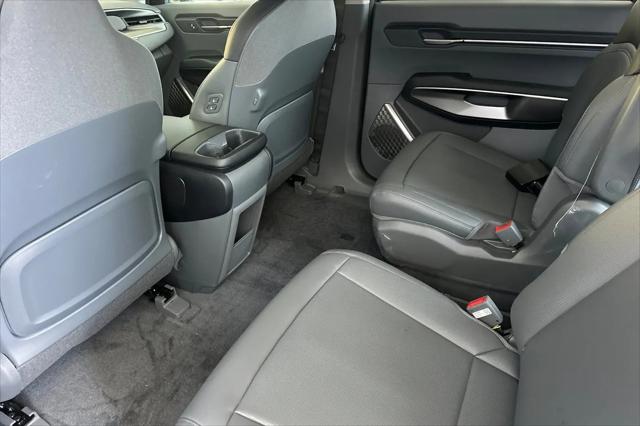 2026 Kia EV9 Light Long Range