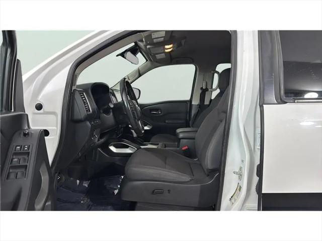 2023 Nissan Frontier Crew Cab SV 4x4