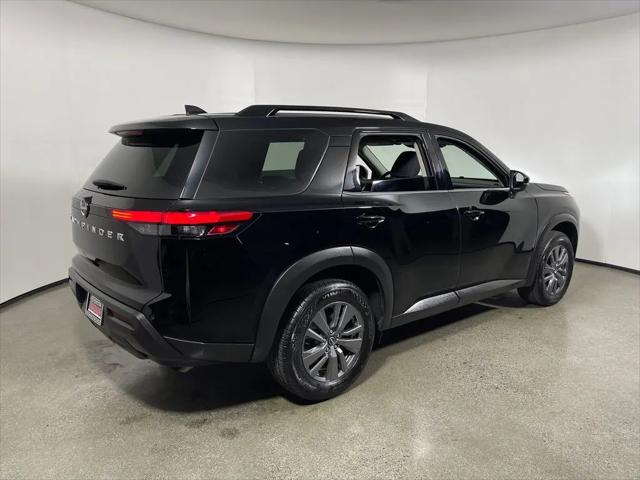 2025 Nissan Pathfinder SV FWD