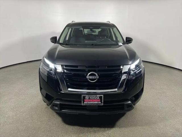 2025 Nissan Pathfinder SV FWD