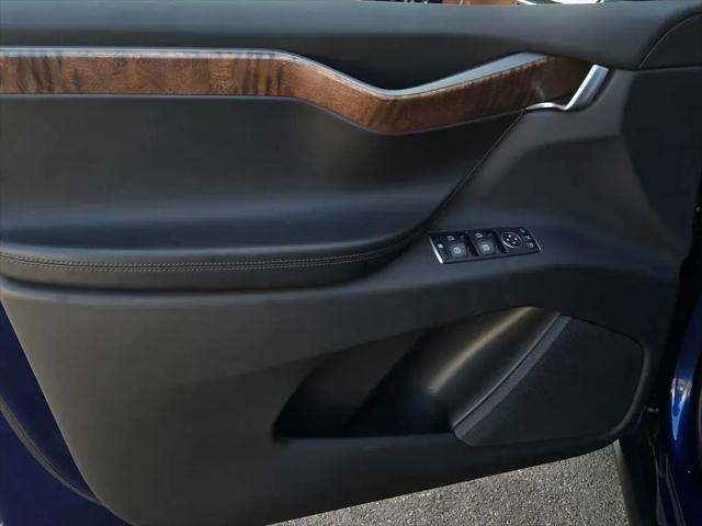 2020 Tesla Model X Long Range Dual Motor All-Wheel Drive