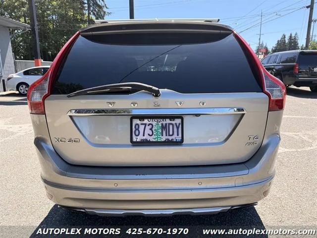 2015 Volvo XC60 T6 Platinum