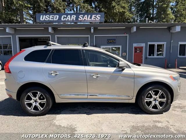 2015 Volvo XC60 T6 Platinum