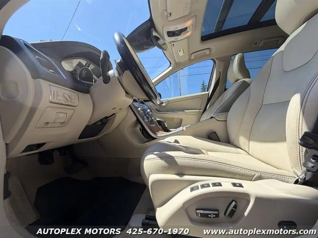 2015 Volvo XC60 T6 Platinum