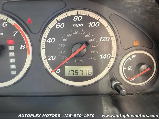 2004 Honda CR-V LX