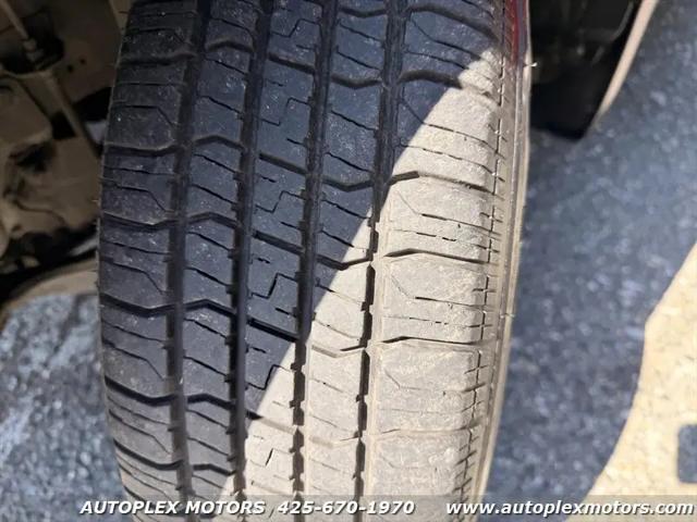 2004 Honda CR-V LX