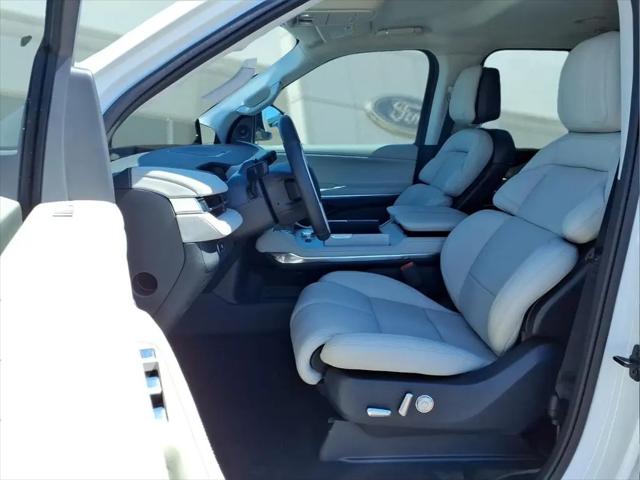2026 Lincoln Navigator Premiere L