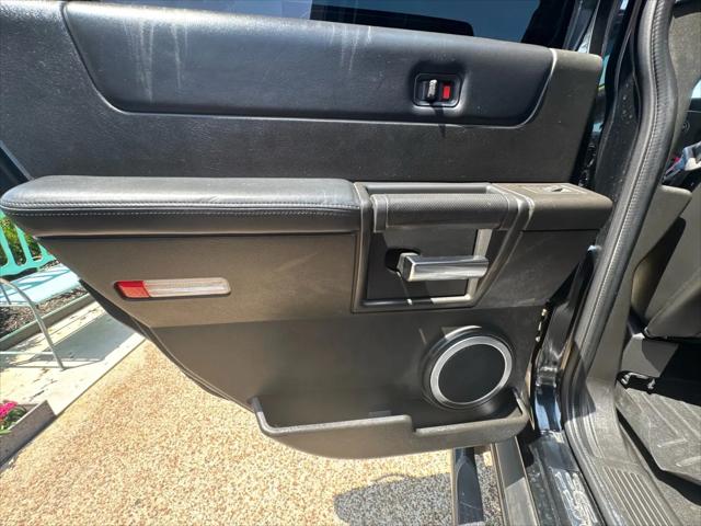 2005 HUMMER H2 SUT