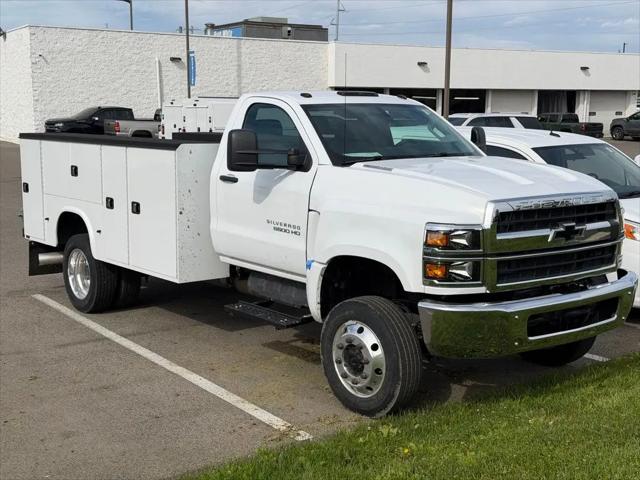 2024 Chevrolet Silverado 6500HD 1WT