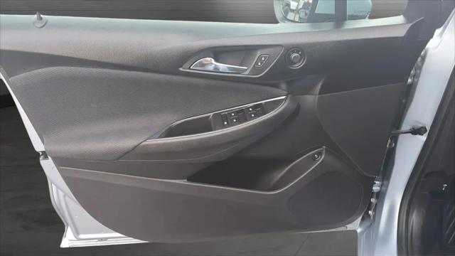 2017 Chevrolet Cruze LS Auto