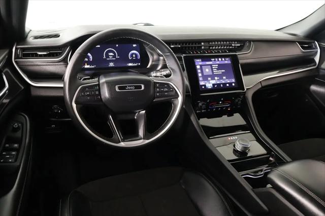 2023 Jeep Grand Cherokee L Altitude 4x4