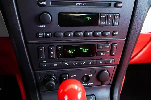 2003 Ford Thunderbird Premium