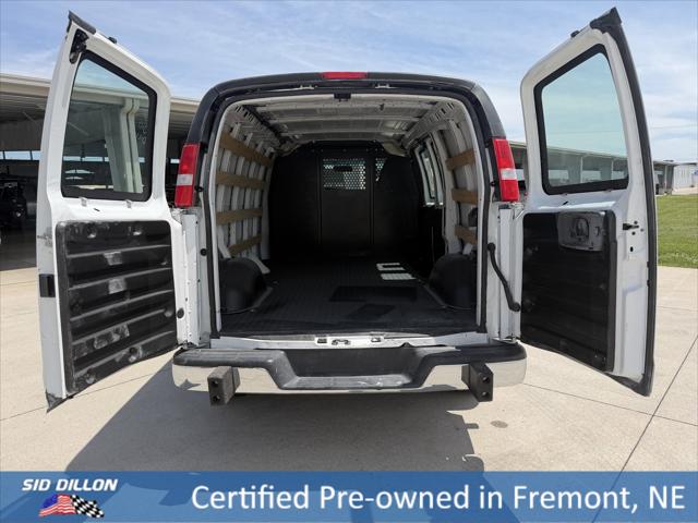 2024 GMC Savana Cargo RWD 2500 Regular Wheelbase Work Van