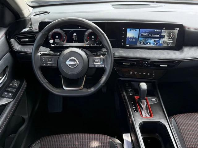2025 Nissan Kicks SR FWD