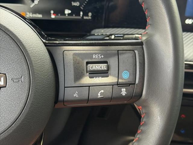 2025 Nissan Kicks SR FWD