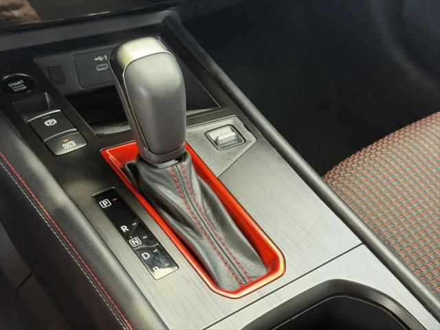 2025 Nissan Kicks SR FWD
