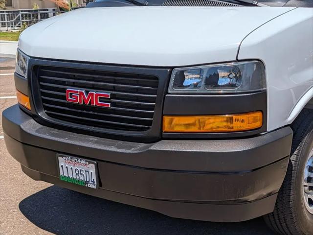 2024 GMC Savana Cargo RWD 2500 Regular Wheelbase Work Van