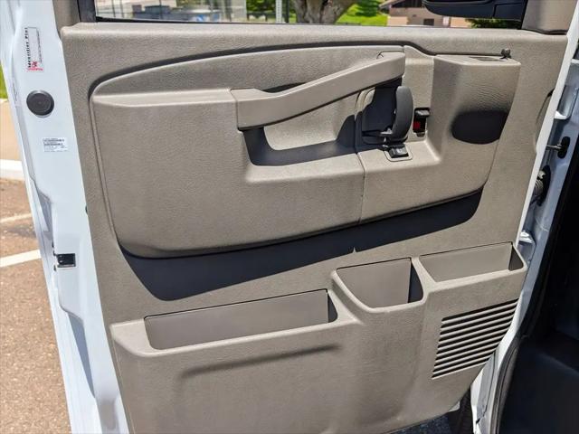 2024 GMC Savana Cargo RWD 2500 Regular Wheelbase Work Van