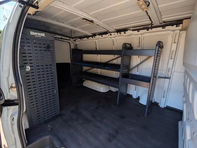 2024 GMC Savana Cargo RWD 2500 Regular Wheelbase Work Van