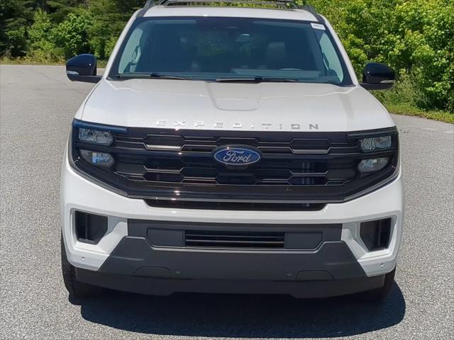 2026 Ford Expedition Max Active MAX