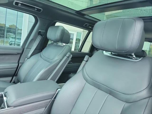 2025 Land Rover Range Rover P530 Autobiography