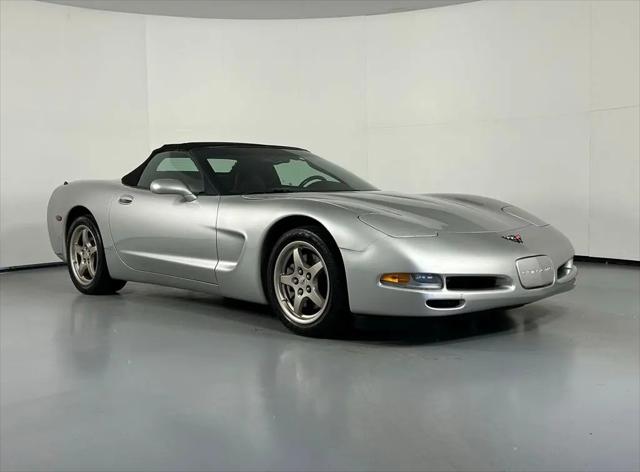 2004 Chevrolet Corvette Base