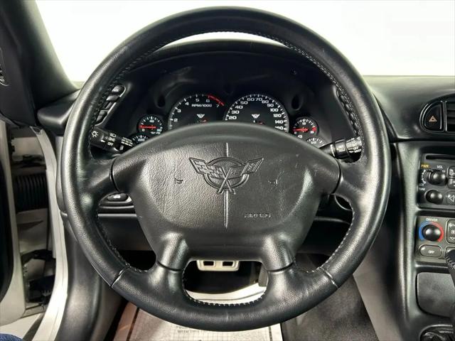 2004 Chevrolet Corvette Base