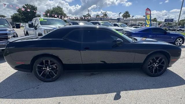 2022 Dodge Challenger SXT