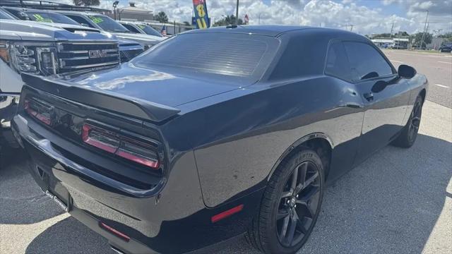 2022 Dodge Challenger SXT