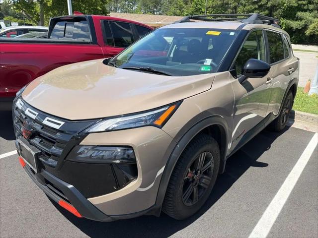 2025 Nissan Rogue Rock Creek