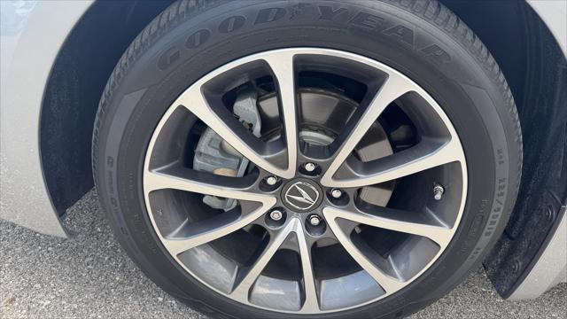 2017 Acura TLX w/Advance Package