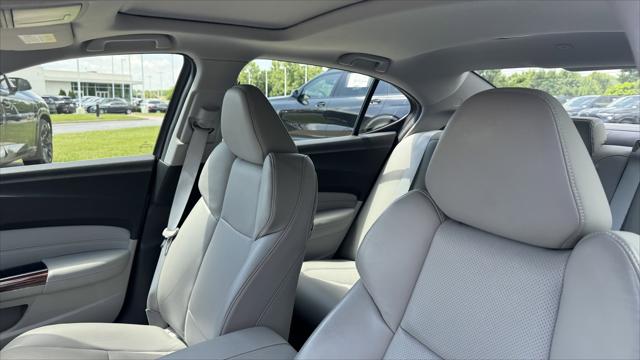 2017 Acura TLX w/Advance Package