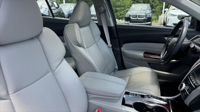 2017 Acura TLX w/Advance Package