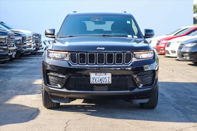 2025 Jeep Grand Cherokee Laredo X 4x2