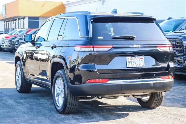 2025 Jeep Grand Cherokee Laredo X 4x2