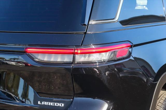 2025 Jeep Grand Cherokee Laredo X 4x2
