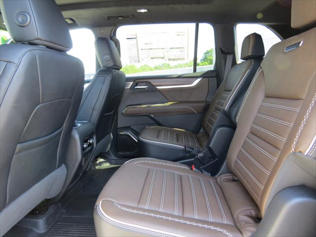 2026 GMC Acadia Denali Ultimate FWD