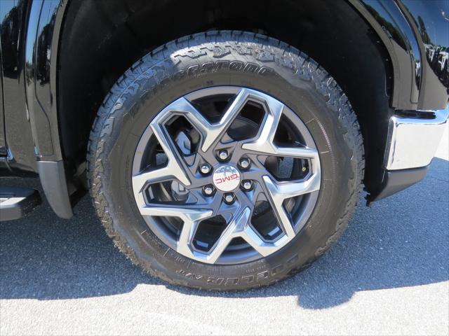 2026 GMC Sierra 1500 Crew Cab, Short Bed, SLT, 4WD