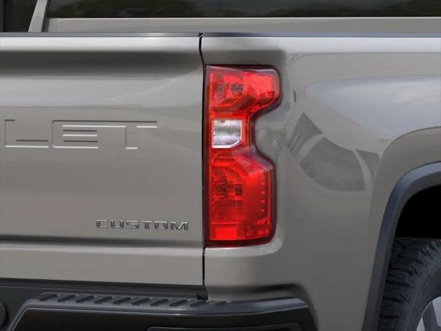 2026 Chevrolet Silverado 2500HD Custom