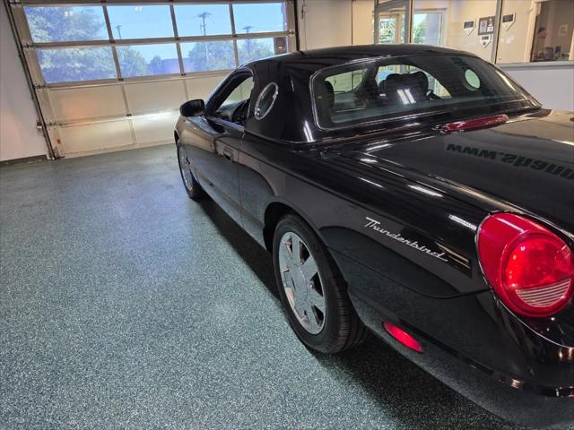 2002 Ford Thunderbird Premium