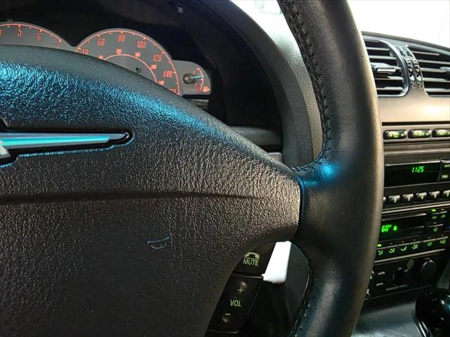 2002 Ford Thunderbird Premium