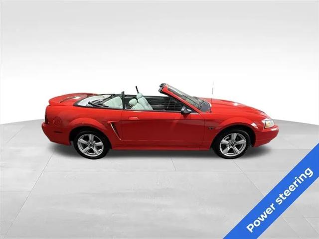 2000 Ford Mustang GT