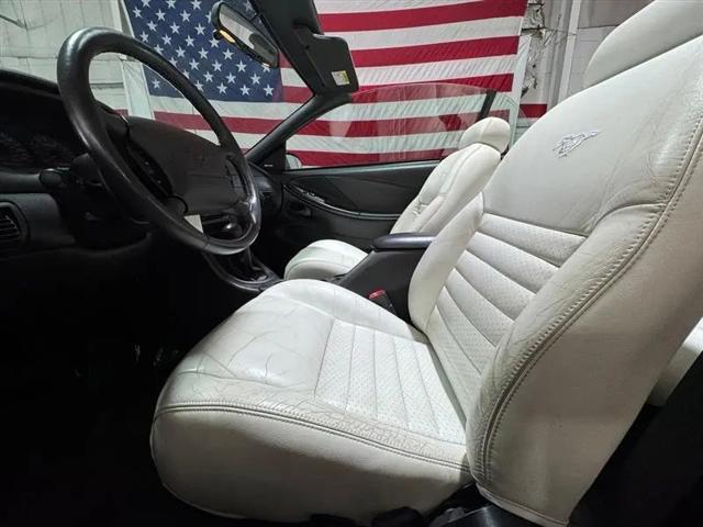 2000 Ford Mustang GT