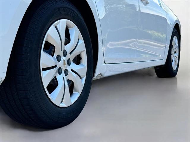 2015 Chevrolet Cruze LS Auto