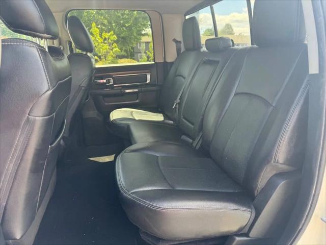 2018 Ram 3500 Laramie Crew Cab 4x4 8' Box