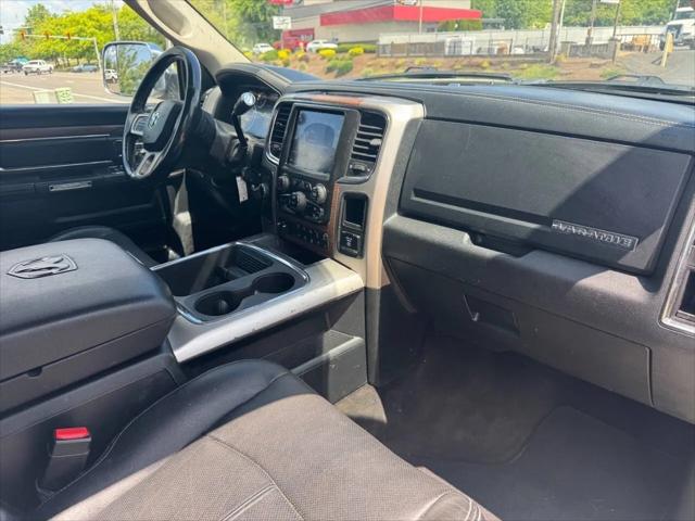 2018 Ram 3500 Laramie Crew Cab 4x4 8' Box