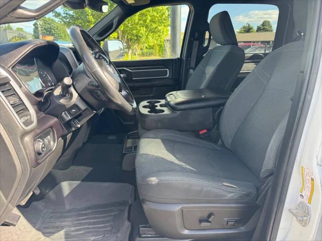 2020 Ram 3500 Big Horn Crew Cab 4x4 8' Box